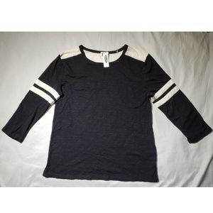 NWT Old Navy black with white stripes 3/4 sleeves